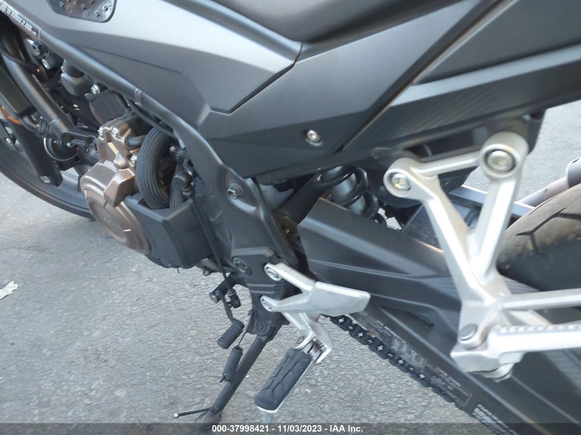 VIN MLHPC6355M5200233 2021 HONDA CB500 FA