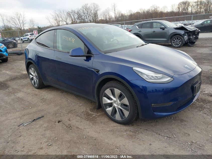 5YJYGAEE4MF255007 TESLA MODEL Y LONG RANGE 2021