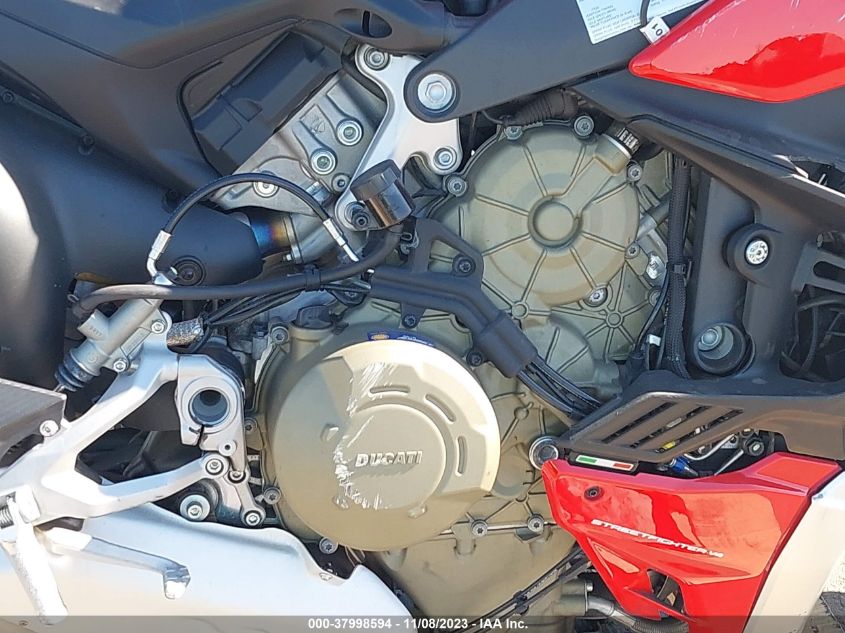 2022 DUCATI STREETFIGHTER V4/V4S ZDMFAKNW6NB008586