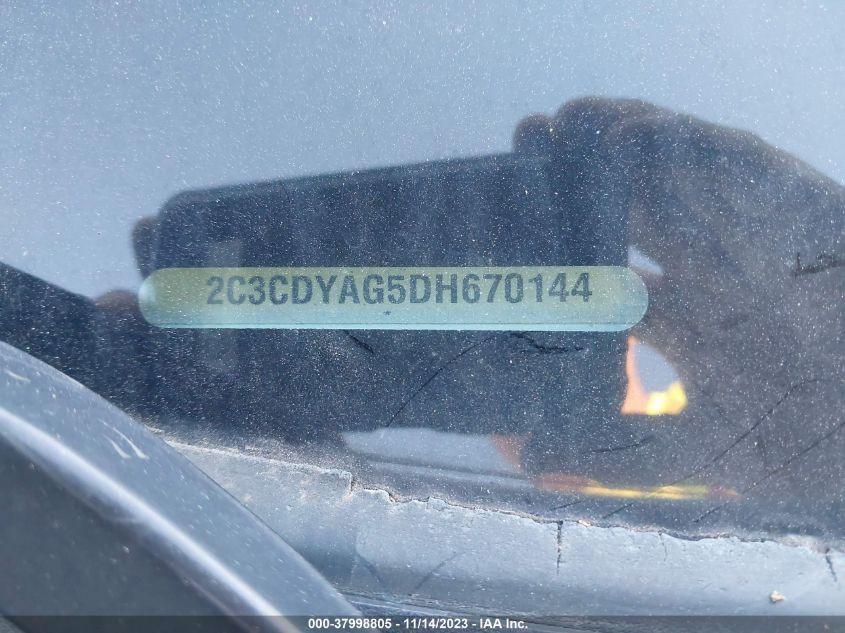 2013 DODGE CHALLENGER SXT - 2C3CDYAG5DH670144