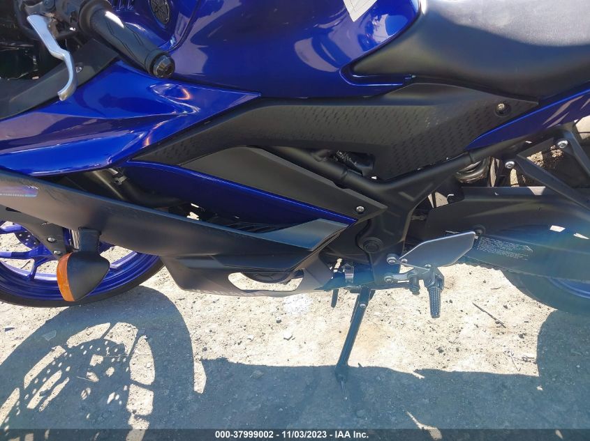 2023 YAMAHA YZFR3 A MH3RH18Y0PK010981