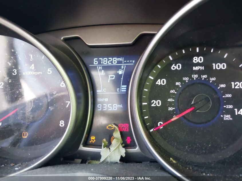 2017 HYUNDAI VELOSTER - KMHTC6AD1HU324633