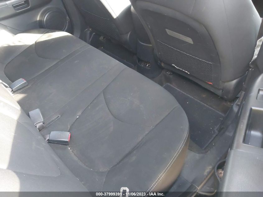 2013 KIA SOUL + - KNDJT2A63D7511077