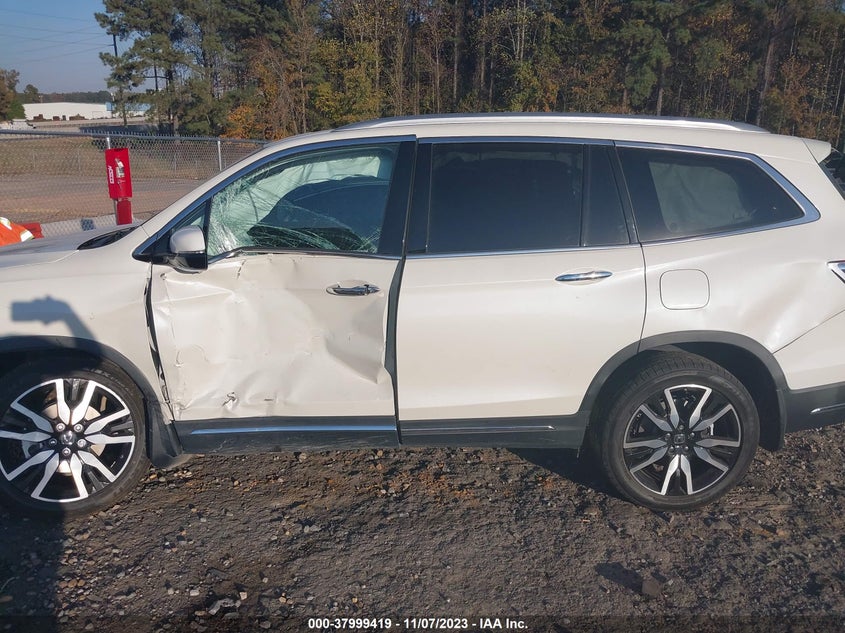 VIN 5FNYF6H06KB004180 2019 HONDA PILOT ELITE