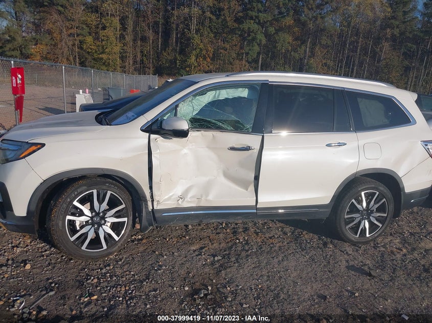 VIN 5FNYF6H06KB004180 2019 HONDA PILOT ELITE