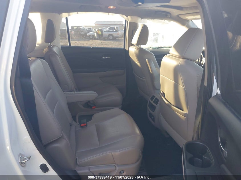 VIN 5FNYF6H06KB004180 2019 HONDA PILOT ELITE