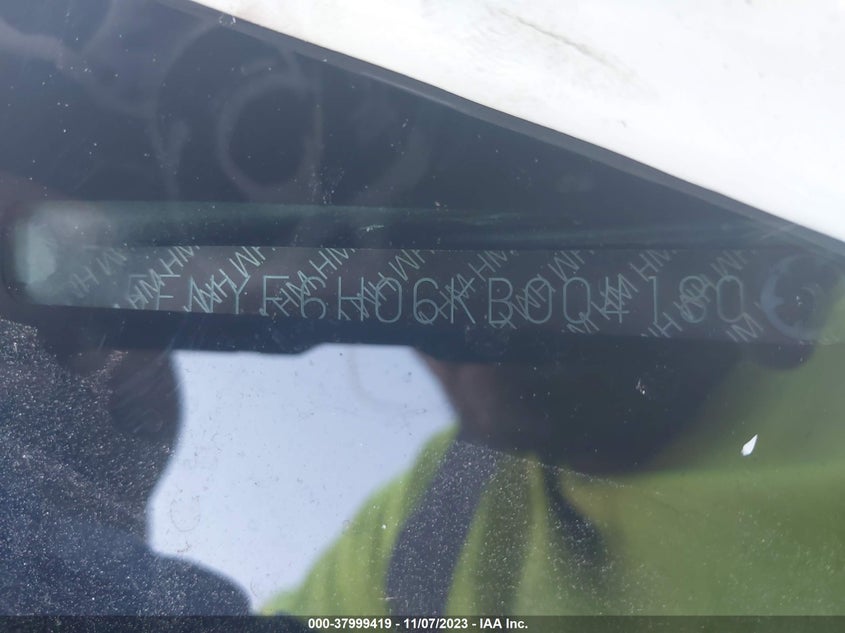 VIN 5FNYF6H06KB004180 2019 HONDA PILOT ELITE