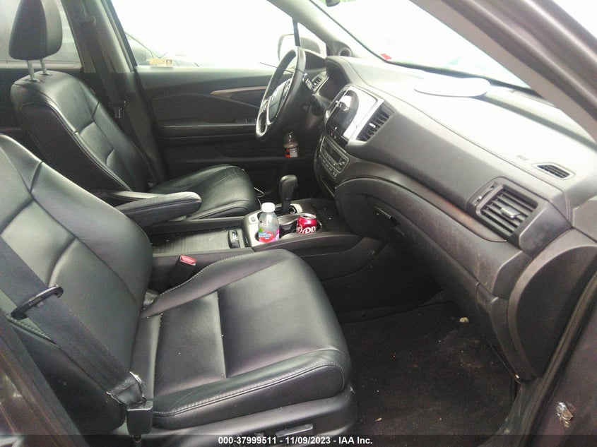 VIN 5FNYF6H53JB008309 2018 HONDA PILOT EXL