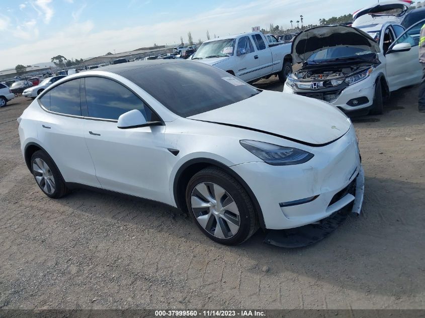 2023 TESLA MODEL Y - 7SAYGDEE8PA053048