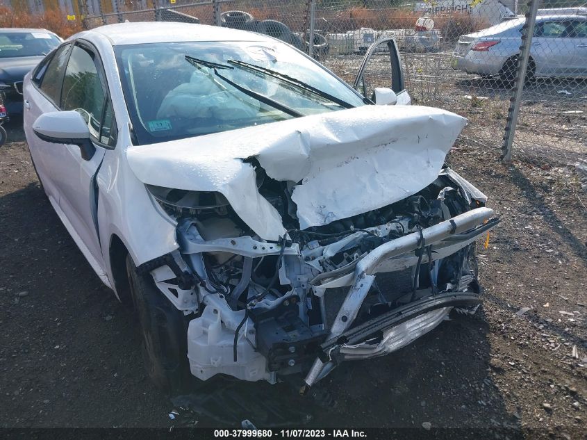 2020 TOYOTA COROLLA LE - JTDEPRAE2LJ036433