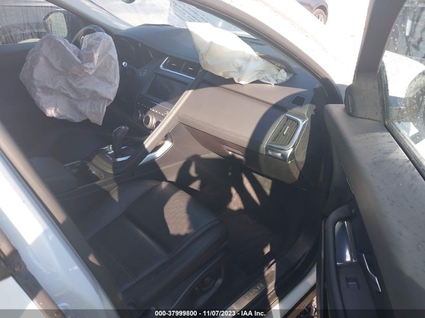 2020 JAGUAR E-PACE SE SADFP2FX4L1Z85542