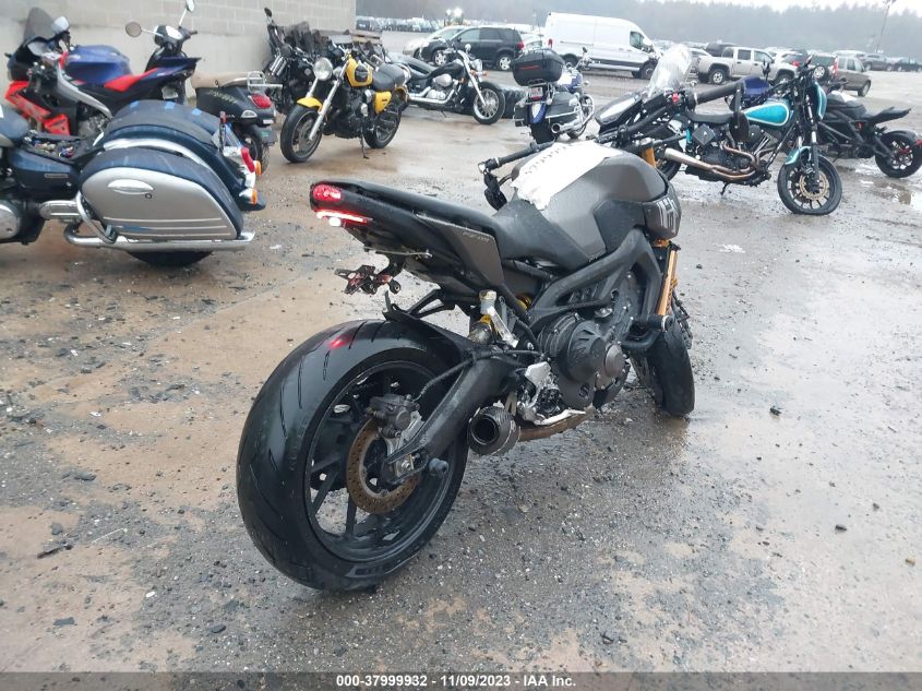 2015 YAMAHA FZ09 JYARN33E4FA006173