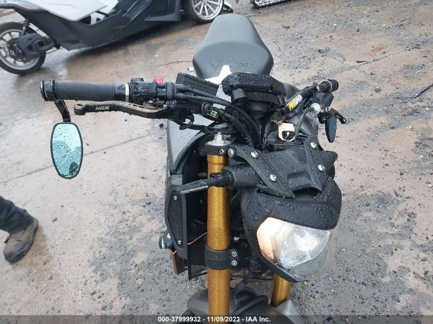 2015 YAMAHA FZ09 JYARN33E4FA006173