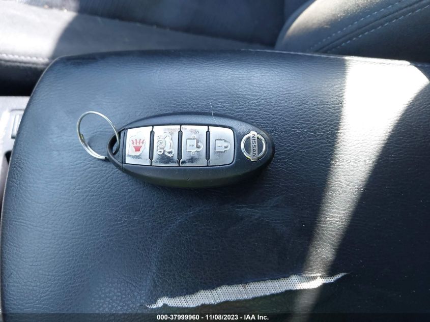2015 NISSAN ROGUE SV - KNMAT2MT9FP542600