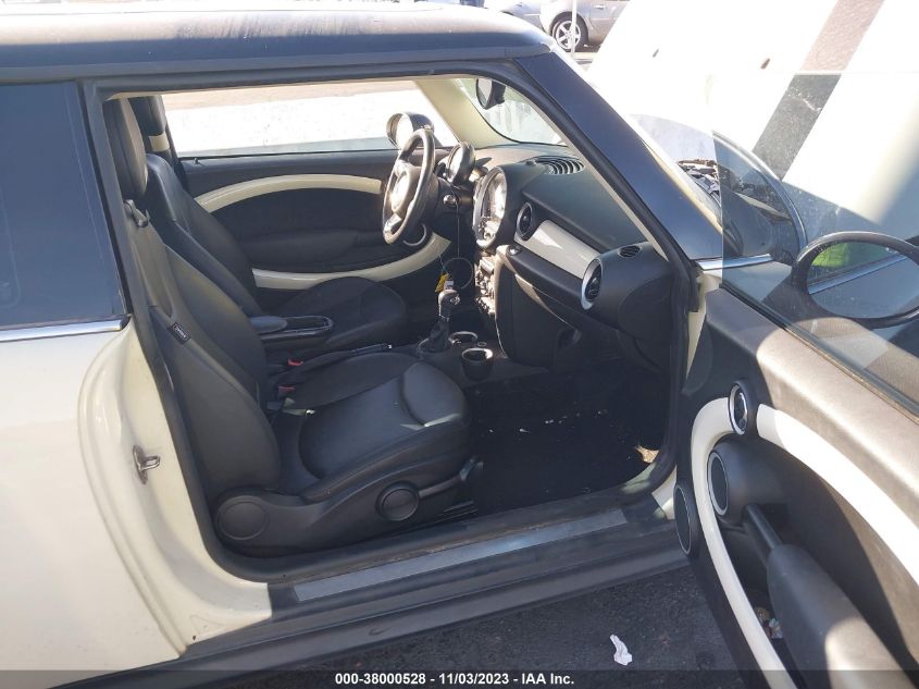 2013 MINI HARDTOP COOPER WMWSU3C52DT547567
