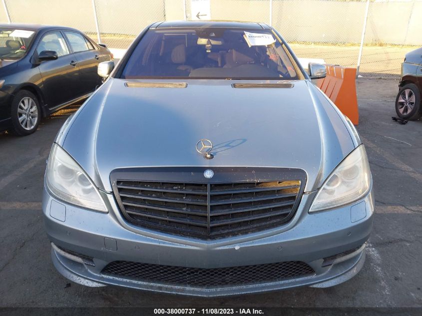 2013 MERCEDES-BENZ S 550 4MATIC - WDDNG9EB7DA493715