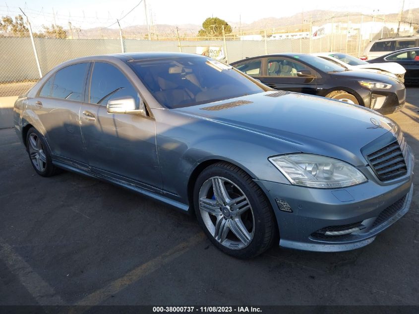 2013 MERCEDES-BENZ S 550 4MATIC - WDDNG9EB7DA493715