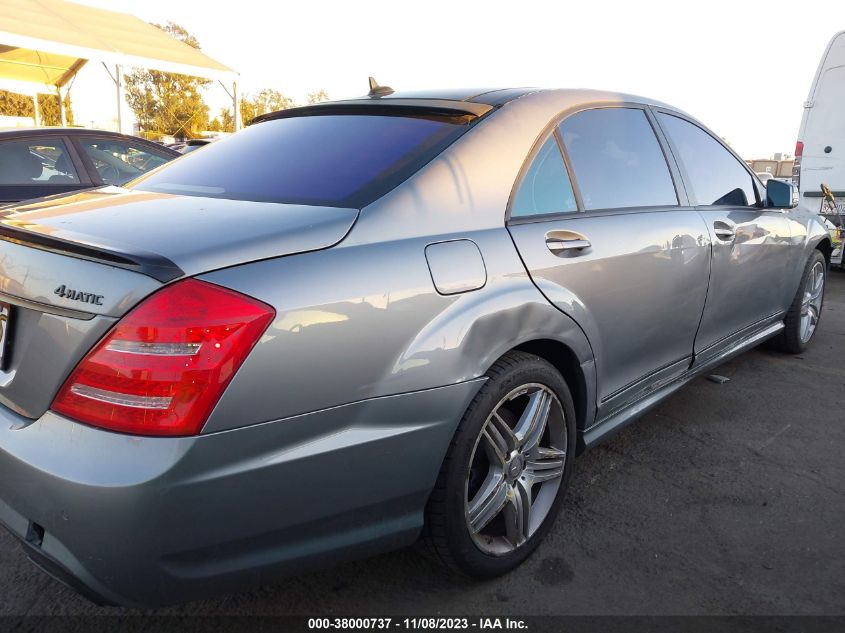 2013 MERCEDES-BENZ S 550 4MATIC - WDDNG9EB7DA493715