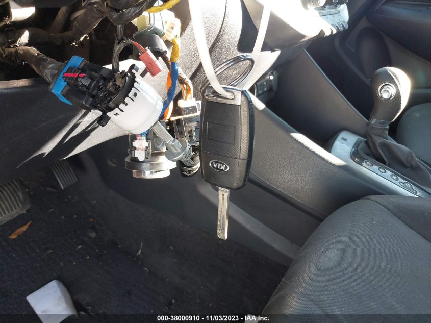 2017 KIA RIO LX - KNADM4A30H6119078