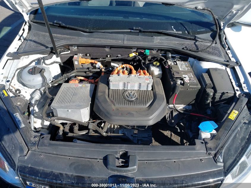 2016 VOLKSWAGEN E-GOLF SE - WVWKP7AU9GW914706