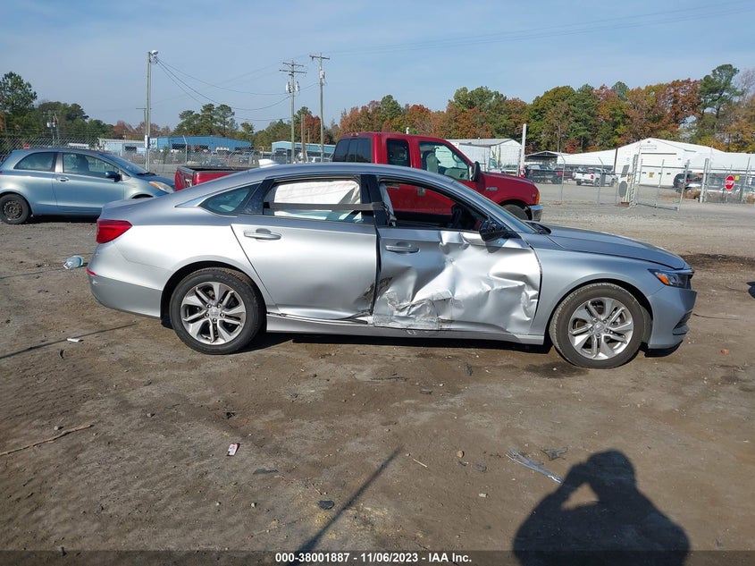 VIN 1HGCV1F11KA008255 2019 HONDA ACCORD LX