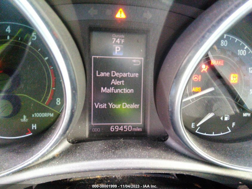 2017 TOYOTA COROLLA IM - JTNKARJE3HJ541923