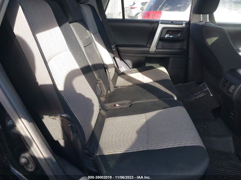 2019 TOYOTA 4RUNNER SR5 - JTEBU5JR9K5684698