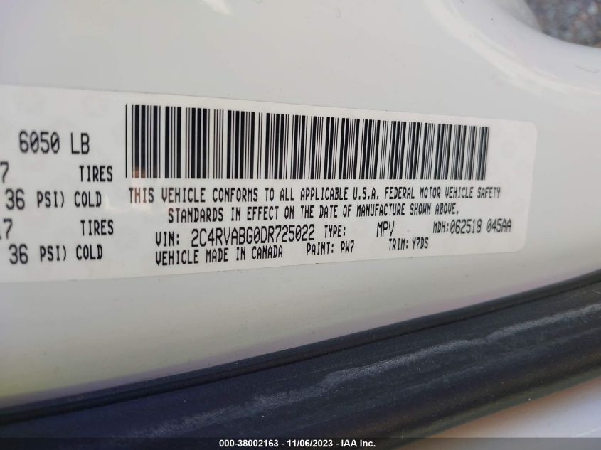 2013 VOLKSWAGEN ROUTAN SE W/RSE & NAVIGATION 2C4RVABG0DR725022