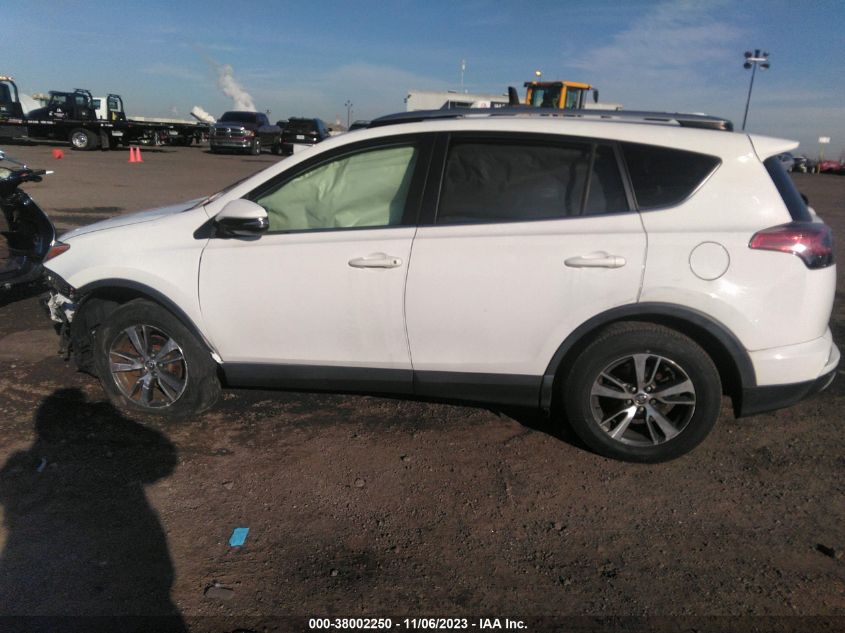 2017 TOYOTA RAV4 XLE - JTMRFREV4HJ173993
