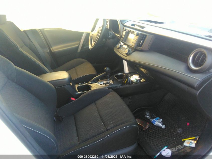 2017 TOYOTA RAV4 XLE - JTMRFREV4HJ173993