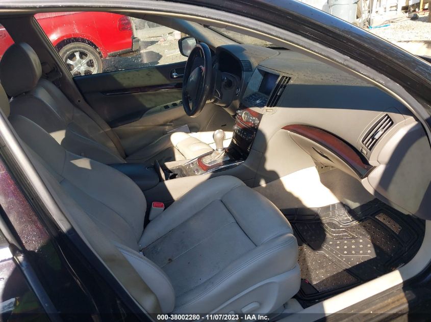 2013 INFINITI G37 JOURNEY JN1CV6AP3DM300730