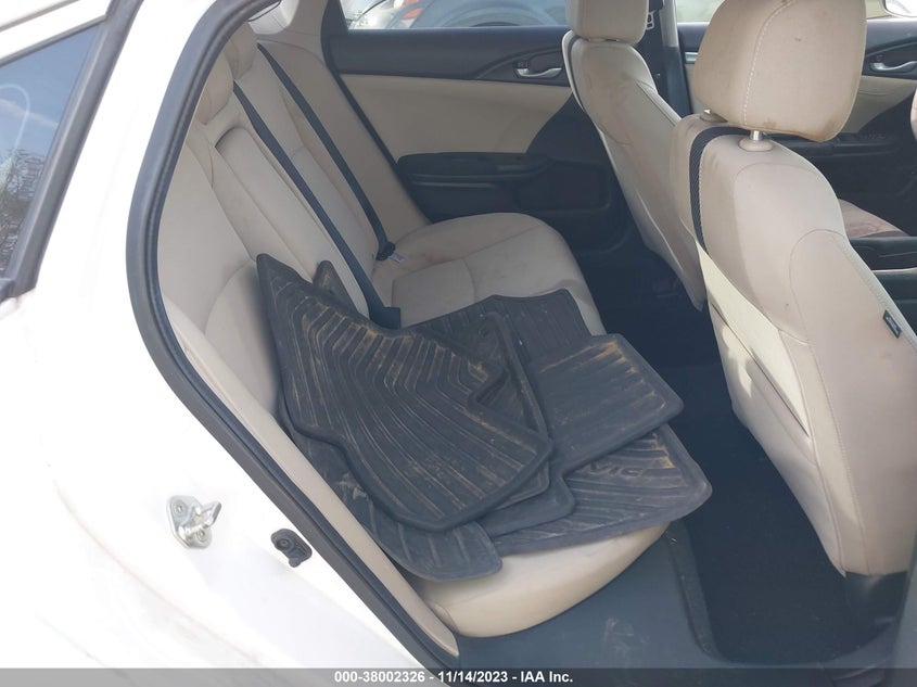 VIN 19XFC2F70JE010005 2018 HONDA CIVIC EX