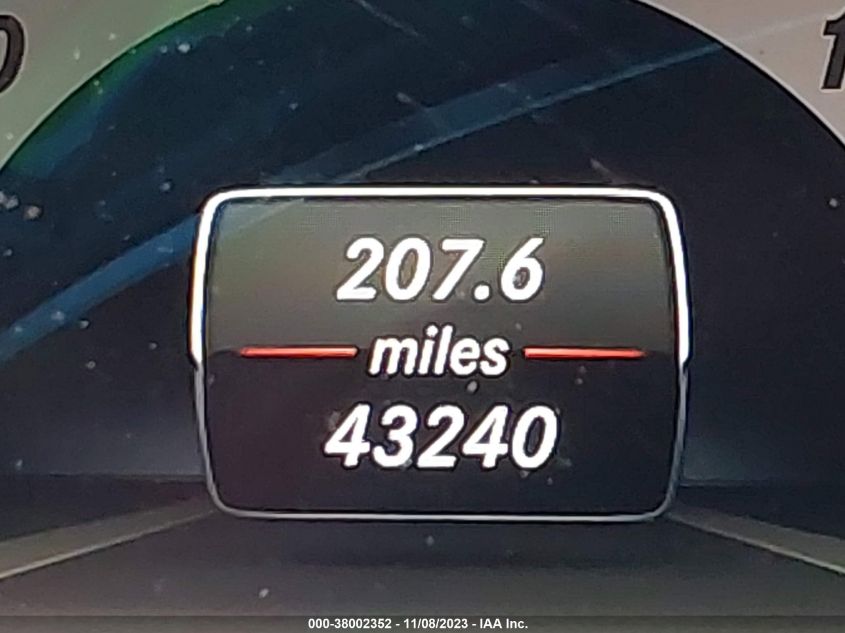 2013 MERCEDES-BENZ C 300 LUXURY 4MATIC - WDDGF8AB7DAH30654