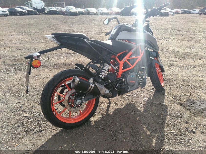 2022 KTM 390 DUKE MD2JPJ402NC256804