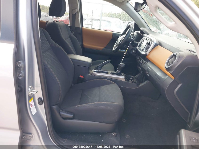VIN 3TMCZ5AN8KM202174 2019 TOYOTA TACOMA DOUBLE CAB/SR/SR5/TRD SPO