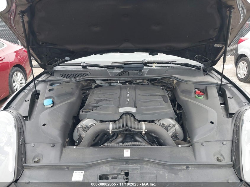 VIN WP1AD2A20HLA81644 2017 PORSCHE CAYENNE GTS