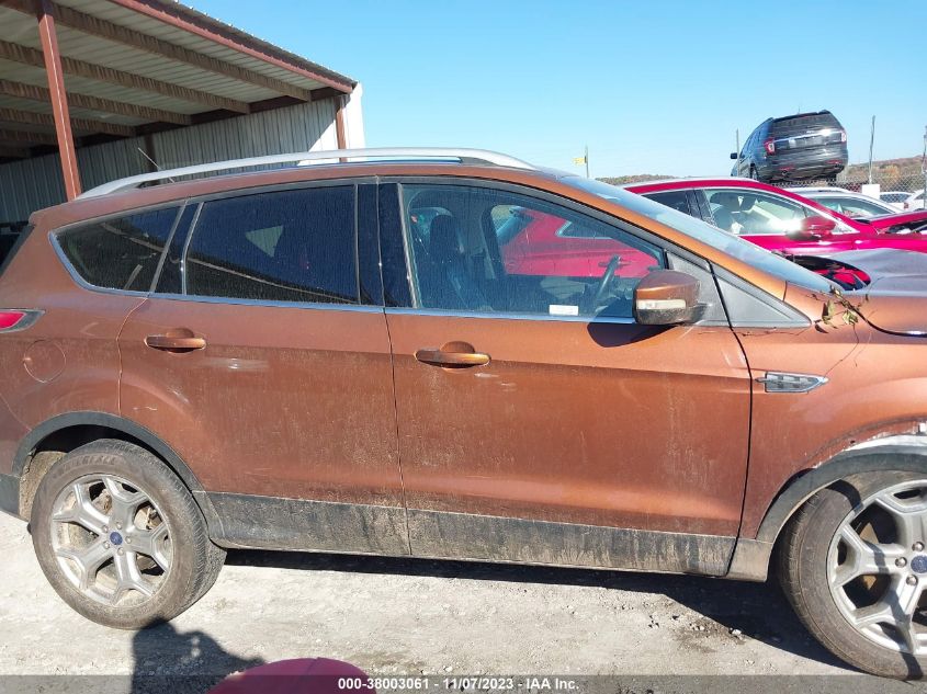 2017 FORD ESCAPE TITANIUM - 1FMCU0J91HUA50324