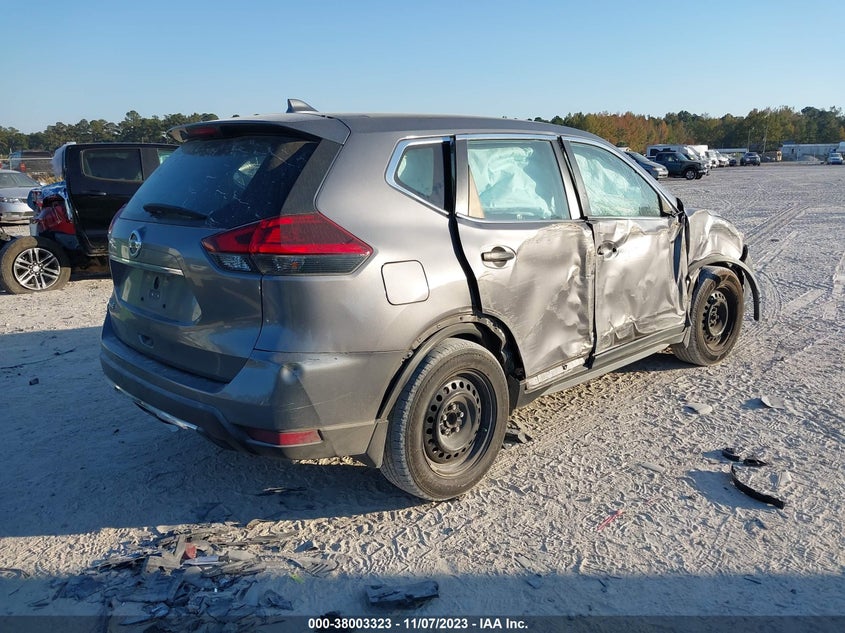 VIN KNMAT2MT2JP613628 2018 NISSAN ROGUE S/SV