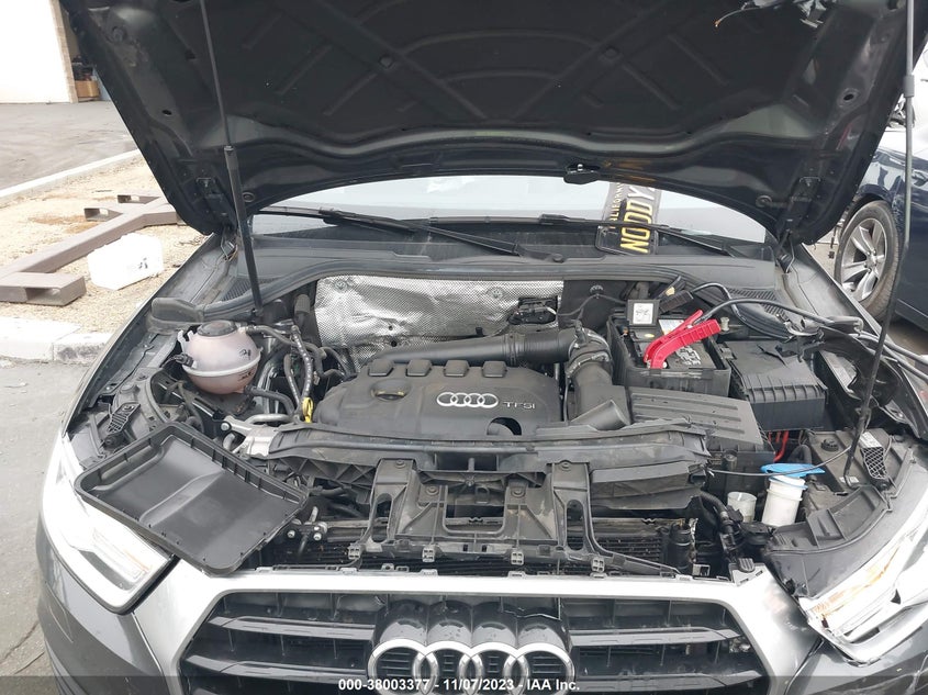 VIN WA1BCCFS4JR008037 2018 AUDI Q3 PREMIUM