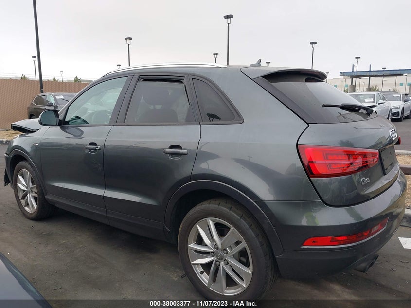 VIN WA1BCCFS4JR008037 2018 AUDI Q3 PREMIUM