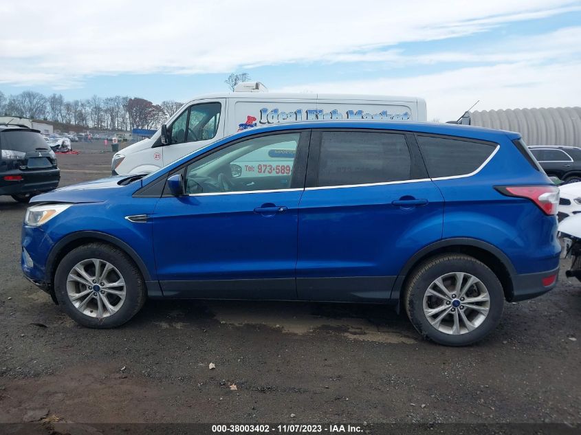 2017 FORD ESCAPE SE - 1FMCU0GD2HUD78413