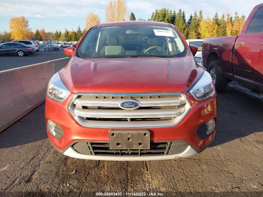 1FMCU9GDXKUB33077 2019 FORD ESCAPE, photo no. 12