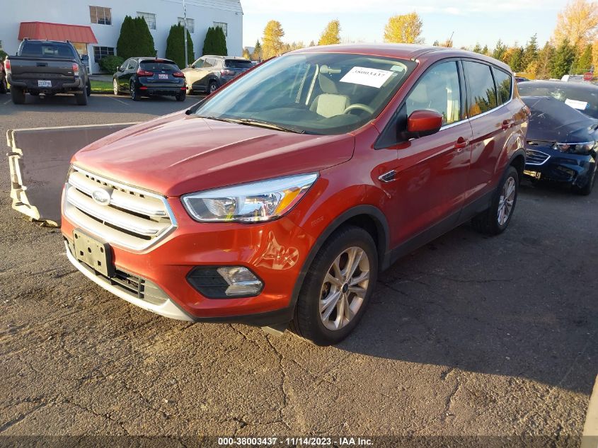 1FMCU9GDXKUB33077 2019 FORD ESCAPE - Image 2