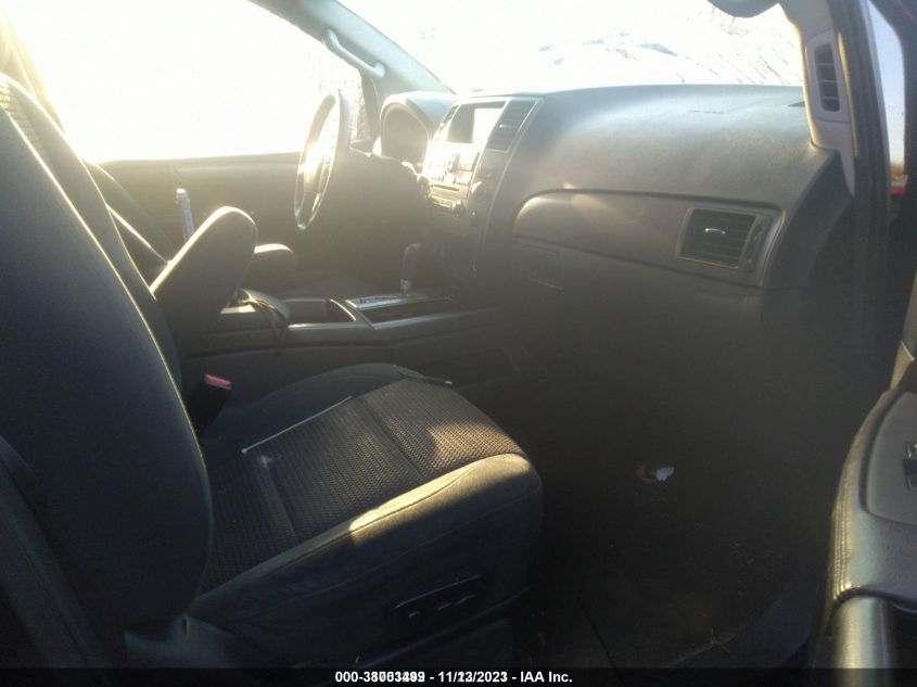 2013 NISSAN ARMADA SV 5N1BA0ND5DN600325
