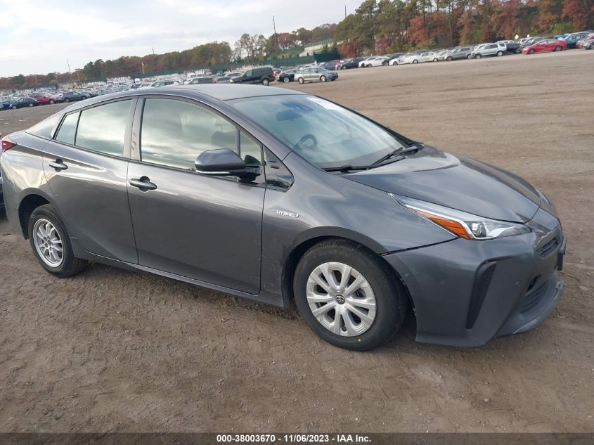 JTDKARFU1L3115813 Toyota Prius LE