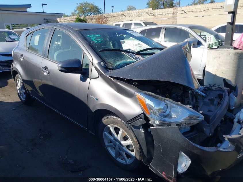 2016 TOYOTA PRIUS C - JTDKDTB32G1590776