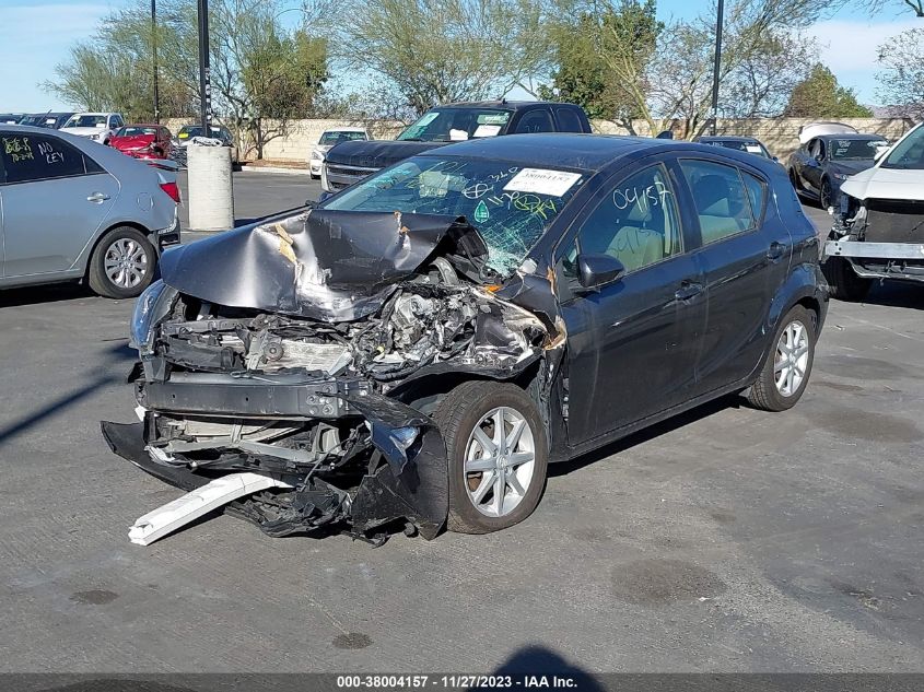 2016 TOYOTA PRIUS C - JTDKDTB32G1590776