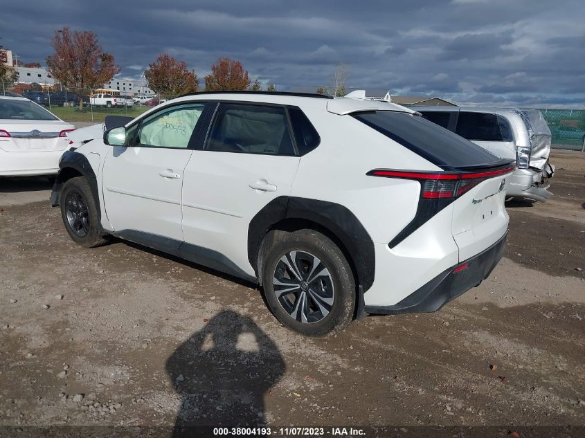 2023 TOYOTA BZ4X XLE JTMABACAXPA030068