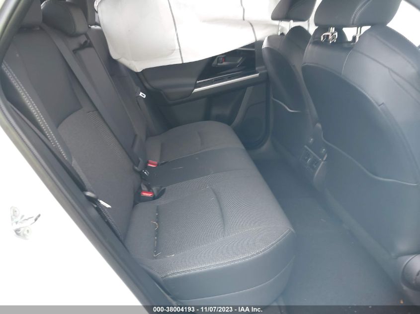 2023 TOYOTA BZ4X XLE JTMABACAXPA030068