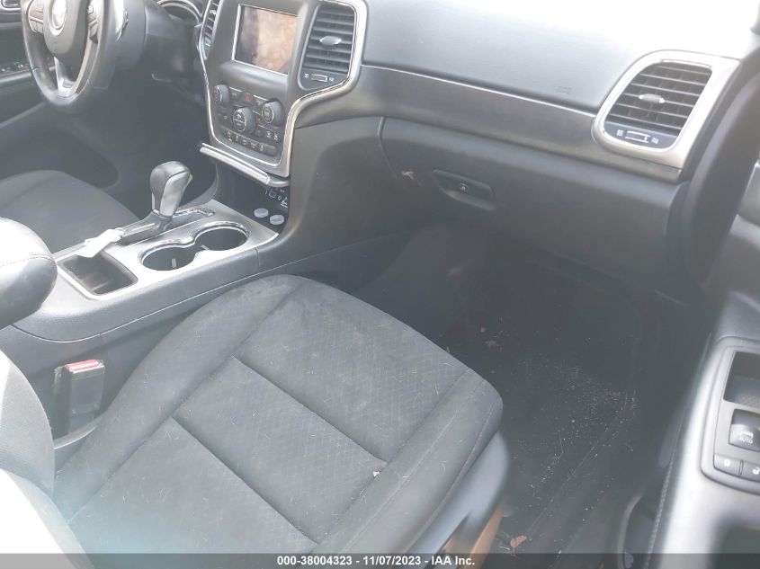 2018 JEEP GRAND CHEROKEE LAREDO - 1C4RJFAG6JC252161